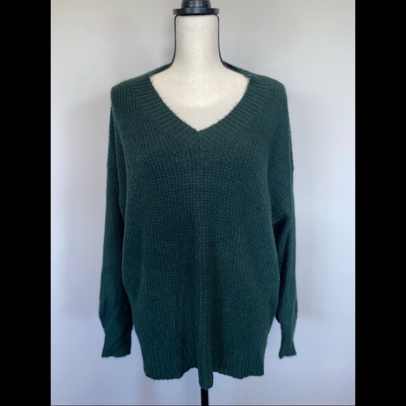 American Eagle Outfitters Sweaters - ❌ SOLD ❌ NWOT AE Sweater